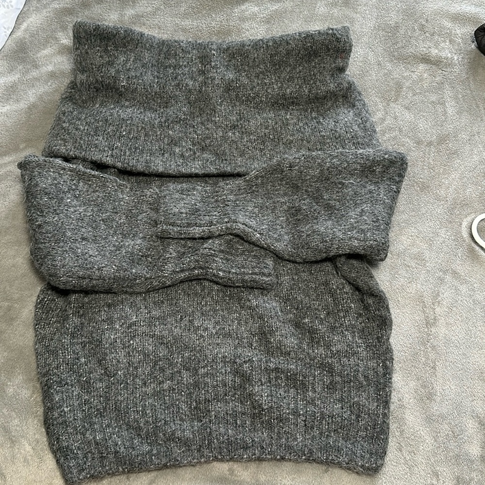 H&M off the shoulder sweater